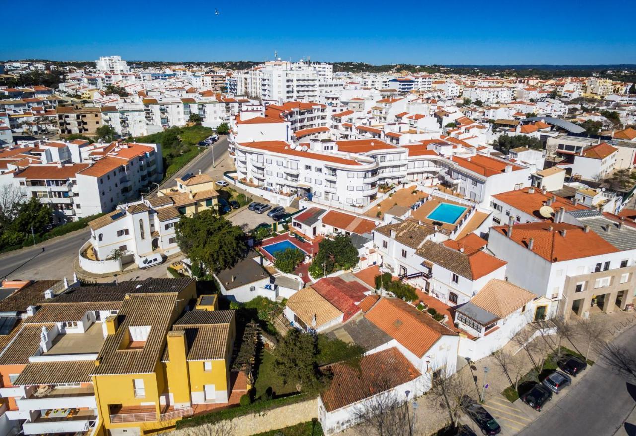 Apartamentos A Cerca Лагуш Экстерьер фото