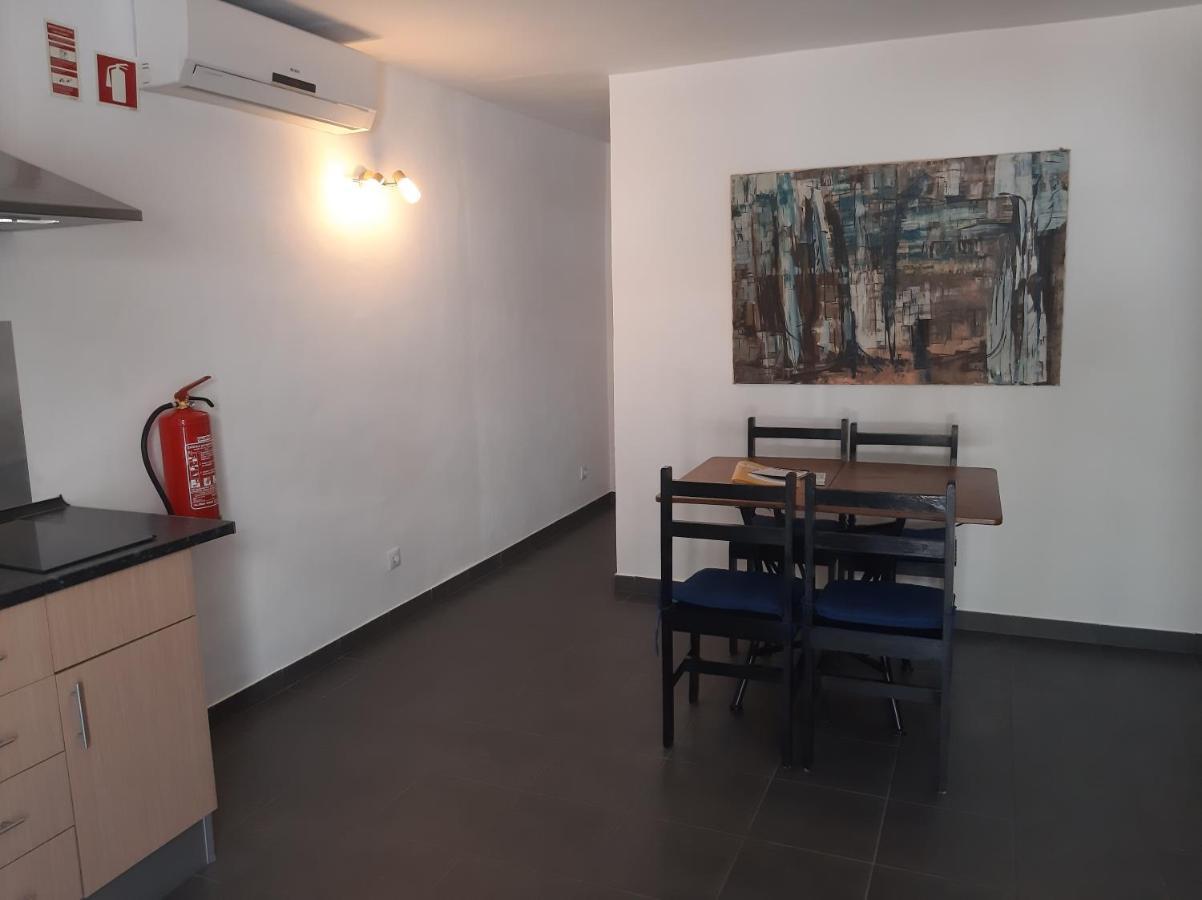Apartamentos A Cerca Лагуш Экстерьер фото